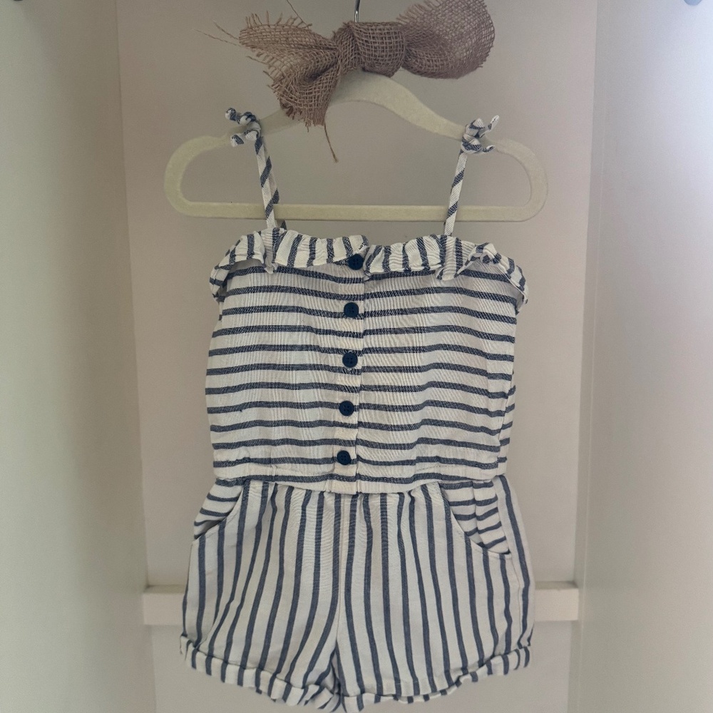 BabyGAP Chambray Stripe Cotton-Canvas Romper, girls size 2